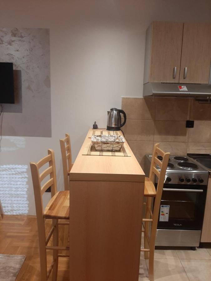 Belmir Apartment Mali Mokri Lug Dış mekan fotoğraf